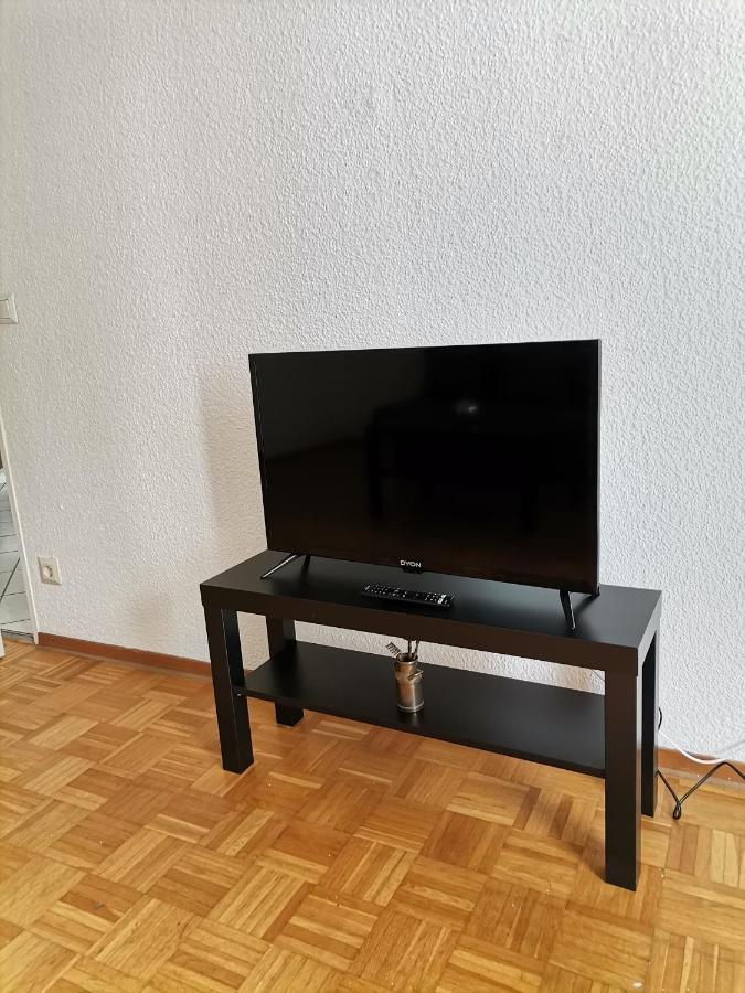 Apartment 66m2 Am Kanal *